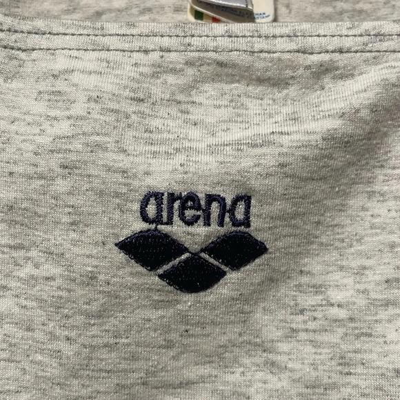 Arena Women’s Grey Crop Top with Blue  Accent Detail - Picture 3 of 7